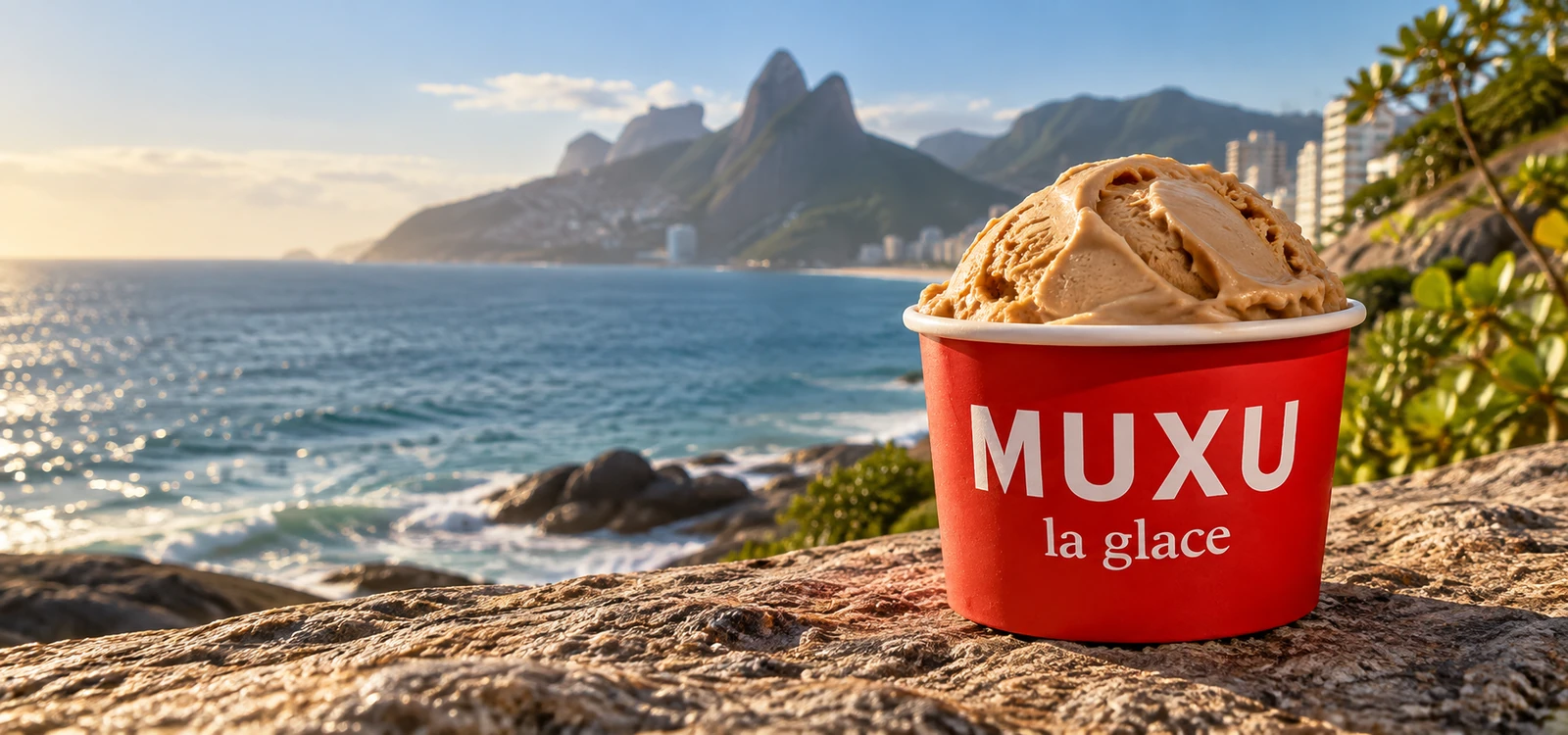 MUXU La Glace product visual universe